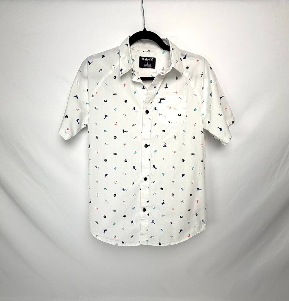 Hurley Boys L 12-13 White Shark Surf Skull Print Short Sleeve Button Up Shirt